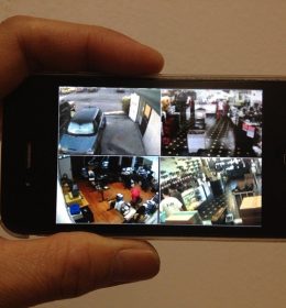 toko cctv murah - cara memantau cctv melalui smartphone